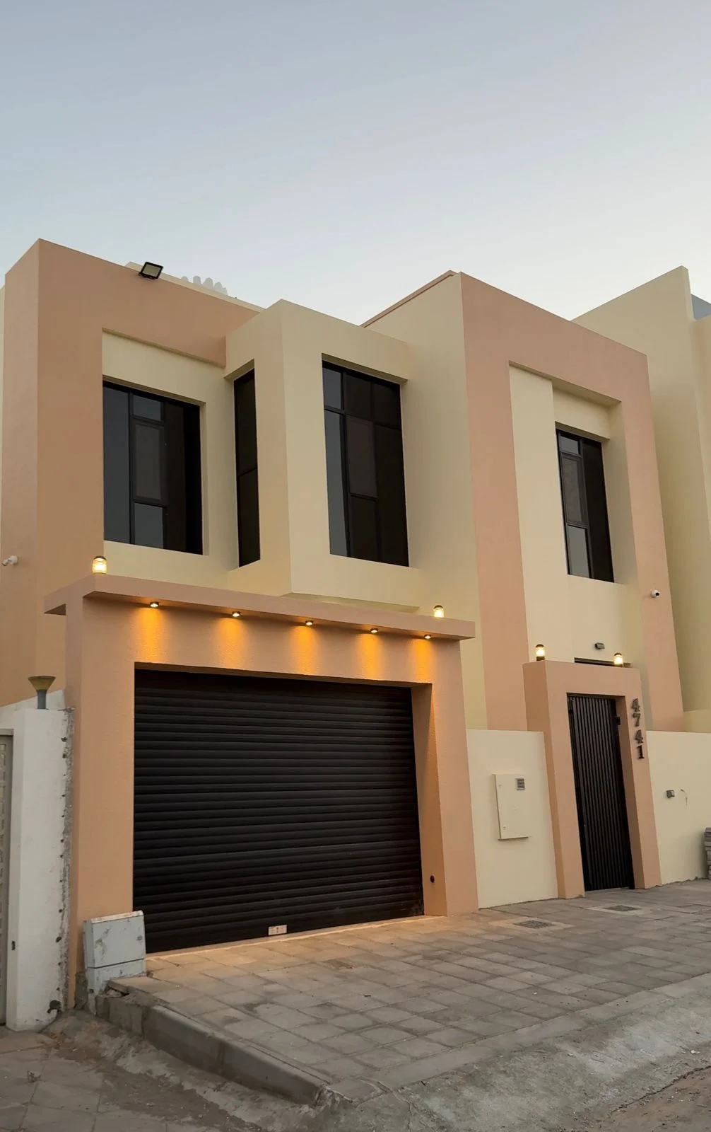 🏡🔥 فيلا بناء شخصي للبيع – مرتفعات العامرات الثانية